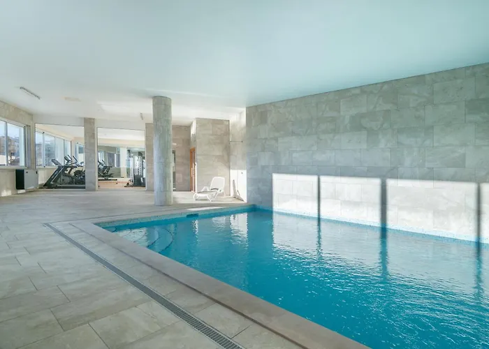 Bright Modern Seaside ラゴス