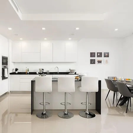 Appartamento Bright Modern Seaside Lagos