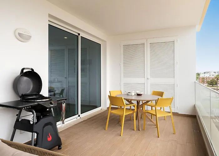 Bright Modern Seaside *