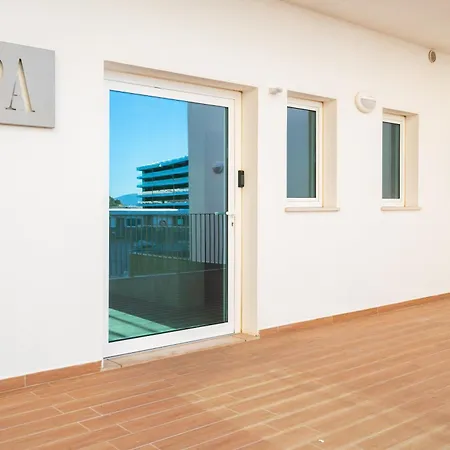 Bright Modern Seaside Apartment Lagos